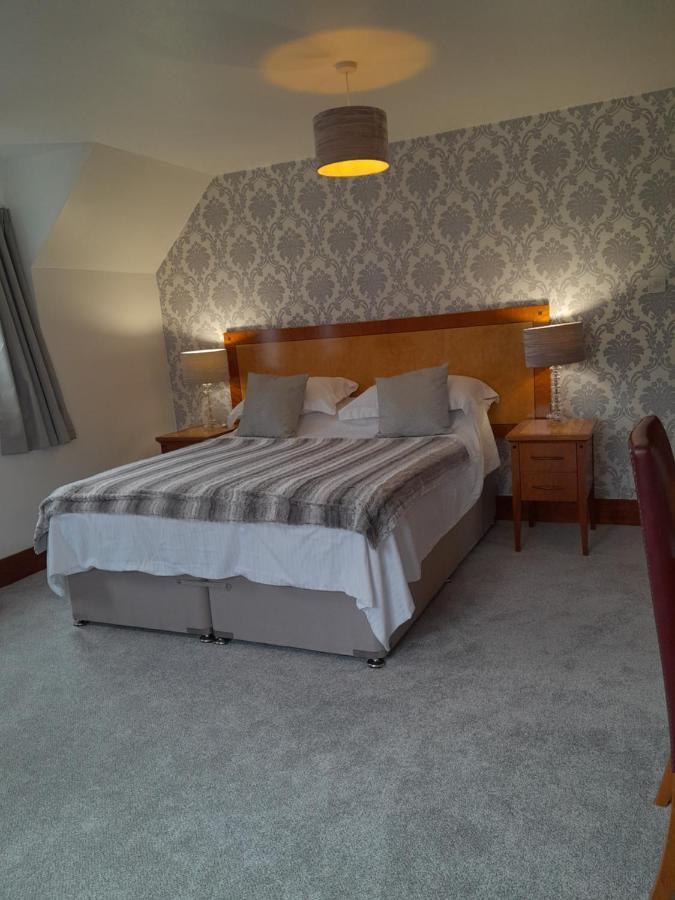 Sadlers Guest House Уокингем Экстерьер фото